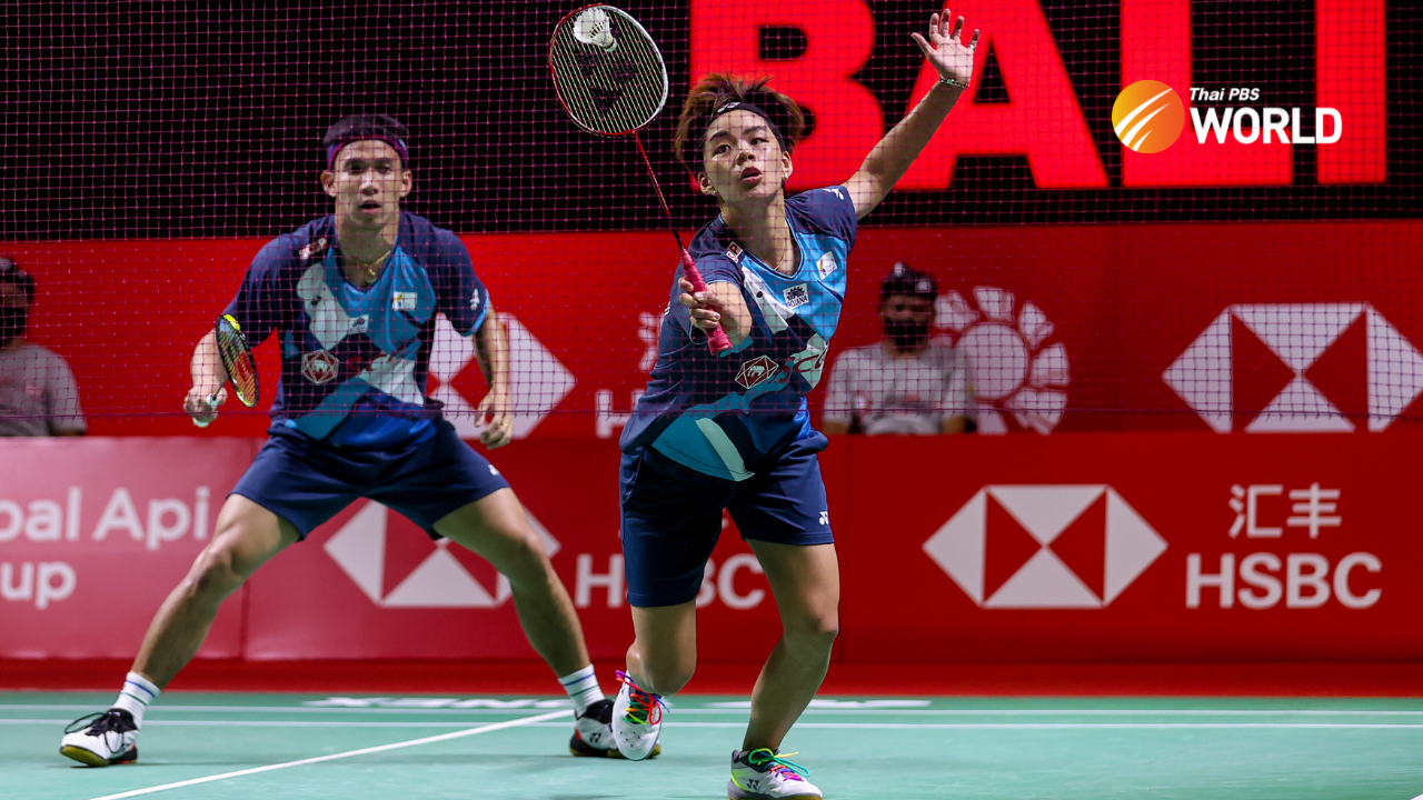 Superduo Dechapol and Sapsiree smash Thai badminton back to top of the world Thai PBS World